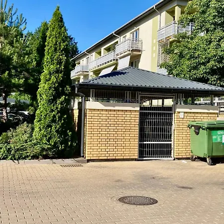 Na Saperskiej, Osiedle Zamkniete, Parking Apartment