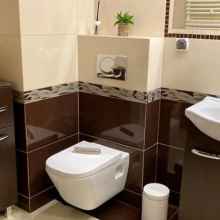 Na Saperskiej, Osiedle Zamkniete, Parking Apartment *