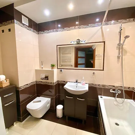 Na Saperskiej, Osiedle Zamkniete, Parking Plock